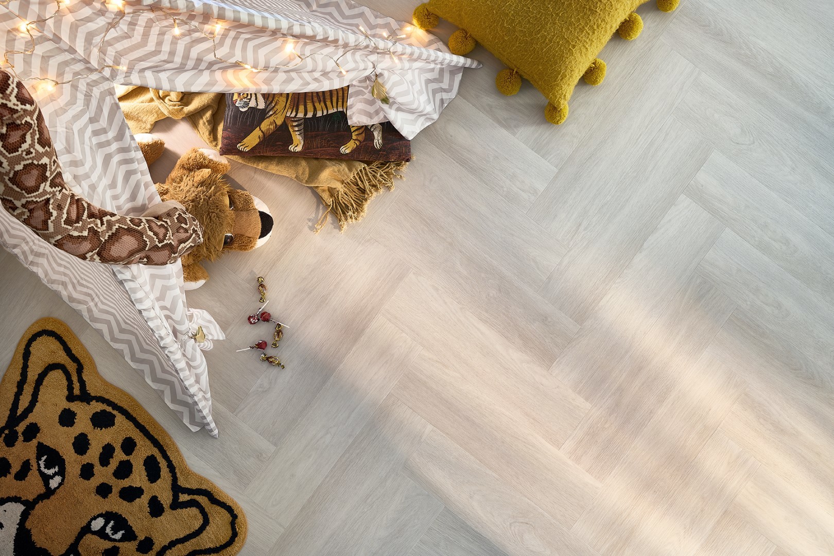 Floormatch, uw vloer en interieur specialist op Goeree-Overflakkee - Zij brengen kleur, sfeer en warmte in uw leven